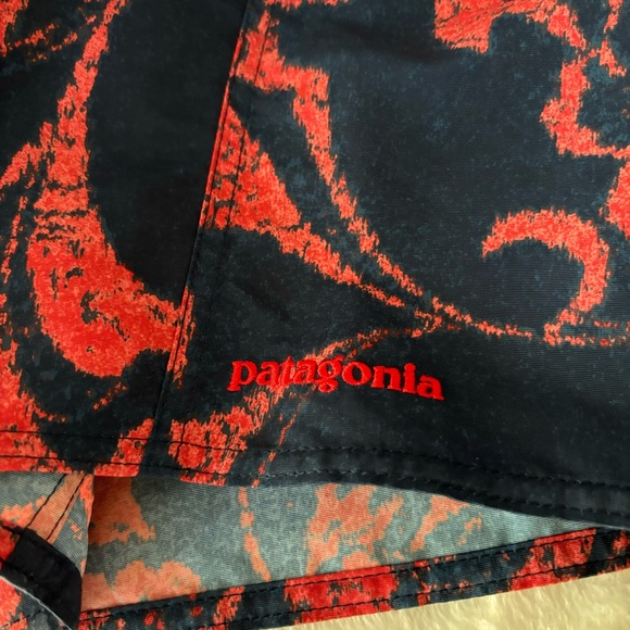 Patagonia Wavefarer Board Shorts Blue Orange All Over Floral Print size 34 - Picture 10 of 14